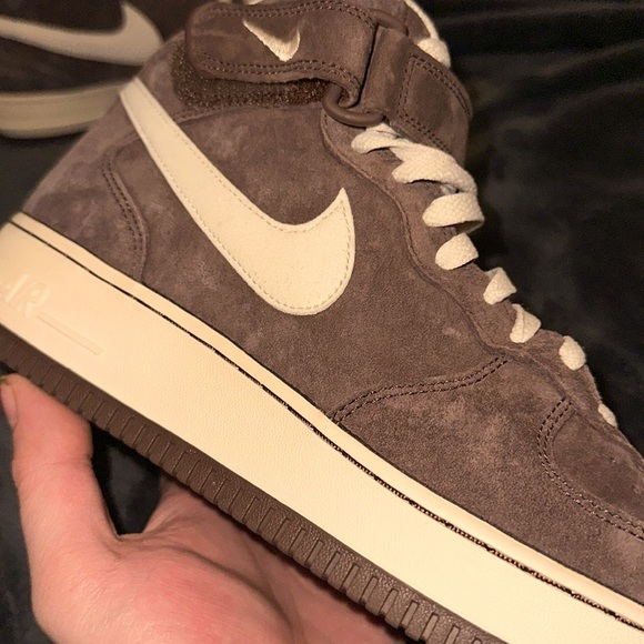 NIKE AIR FORCE 1 MID QS ‘Chocolate’ - Picture 10 of 12